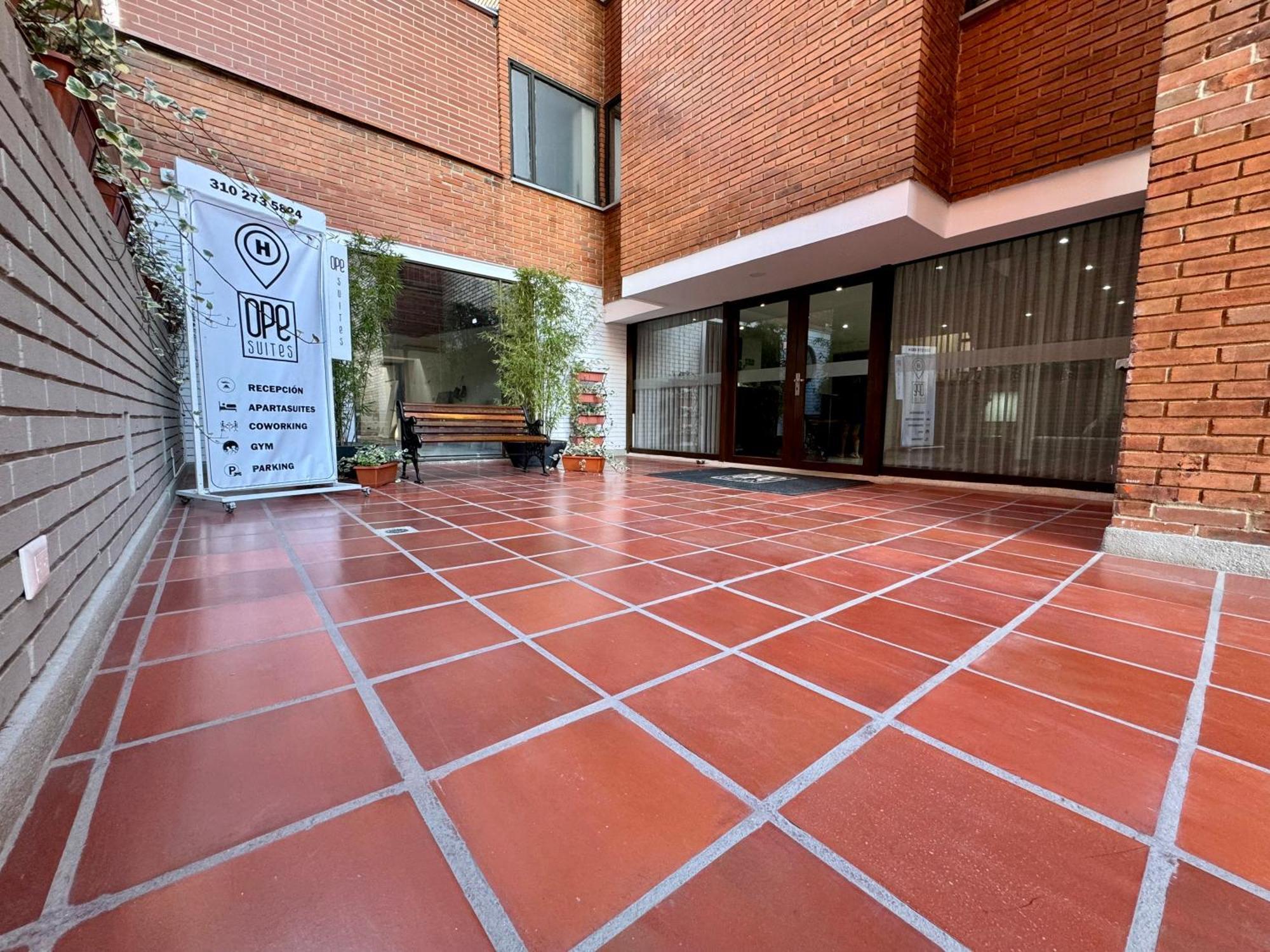 Ope Calle 100 Aparthotel