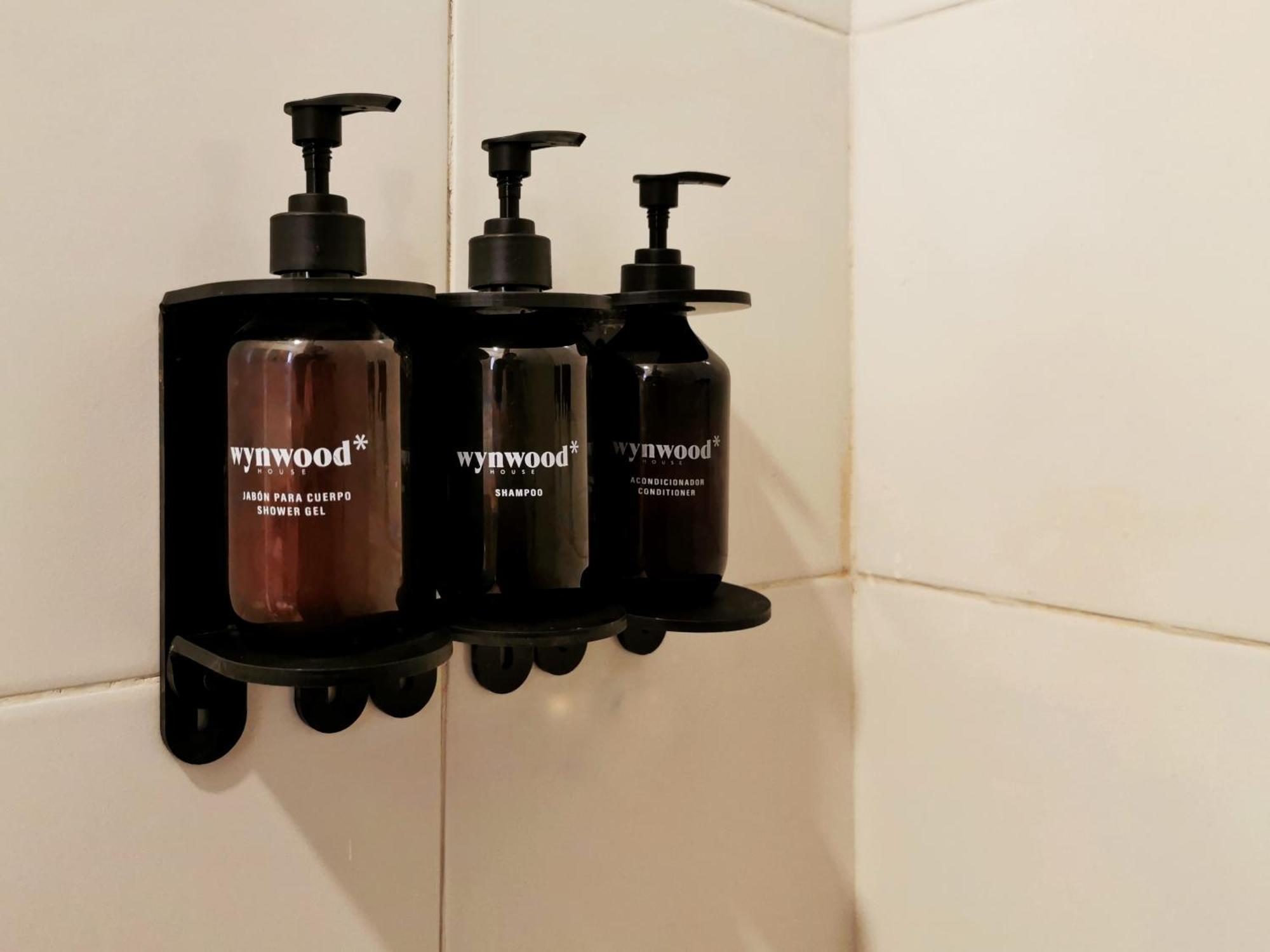 Nuevecuatro By Wynwood House Apartment
