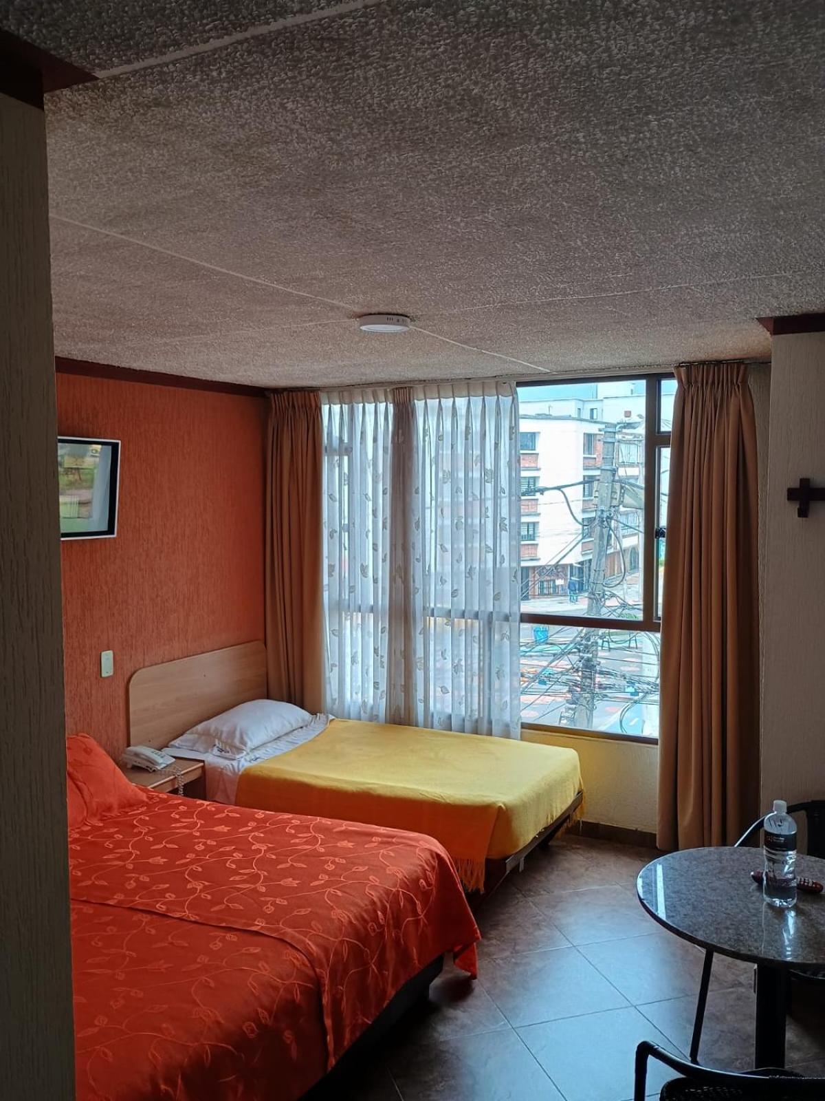 Galerias Hotel