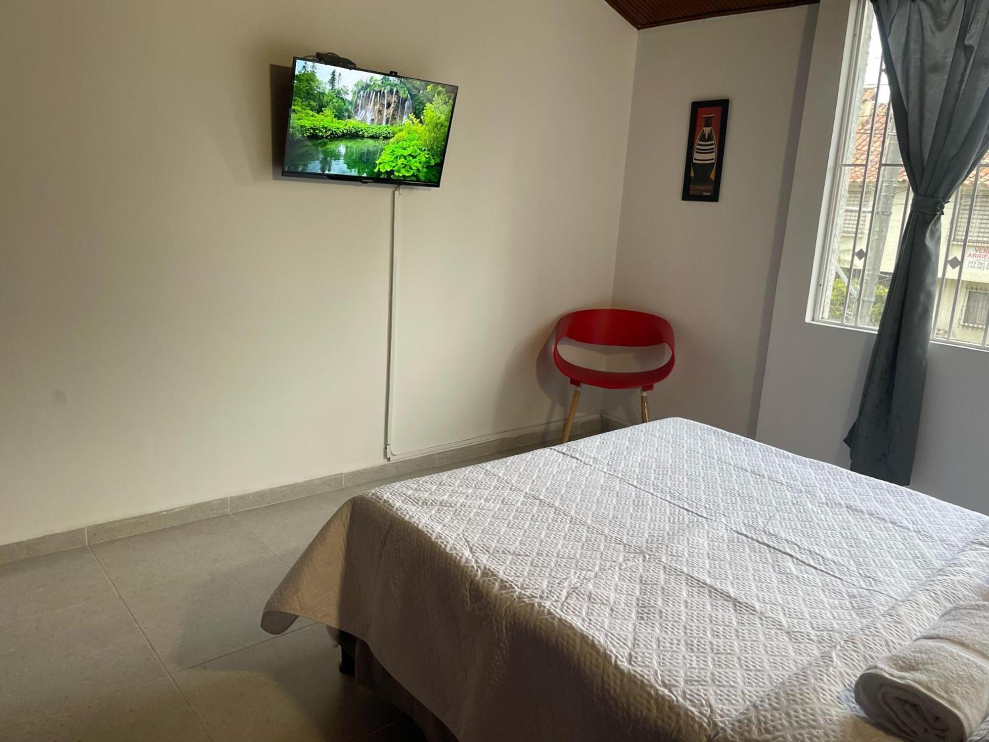 Homestay Casa De Huespedes Pontevedra - 1 Cuadruple, Y 2 Dobles, Cerca A La Clinica Shaio, Pontevedra *