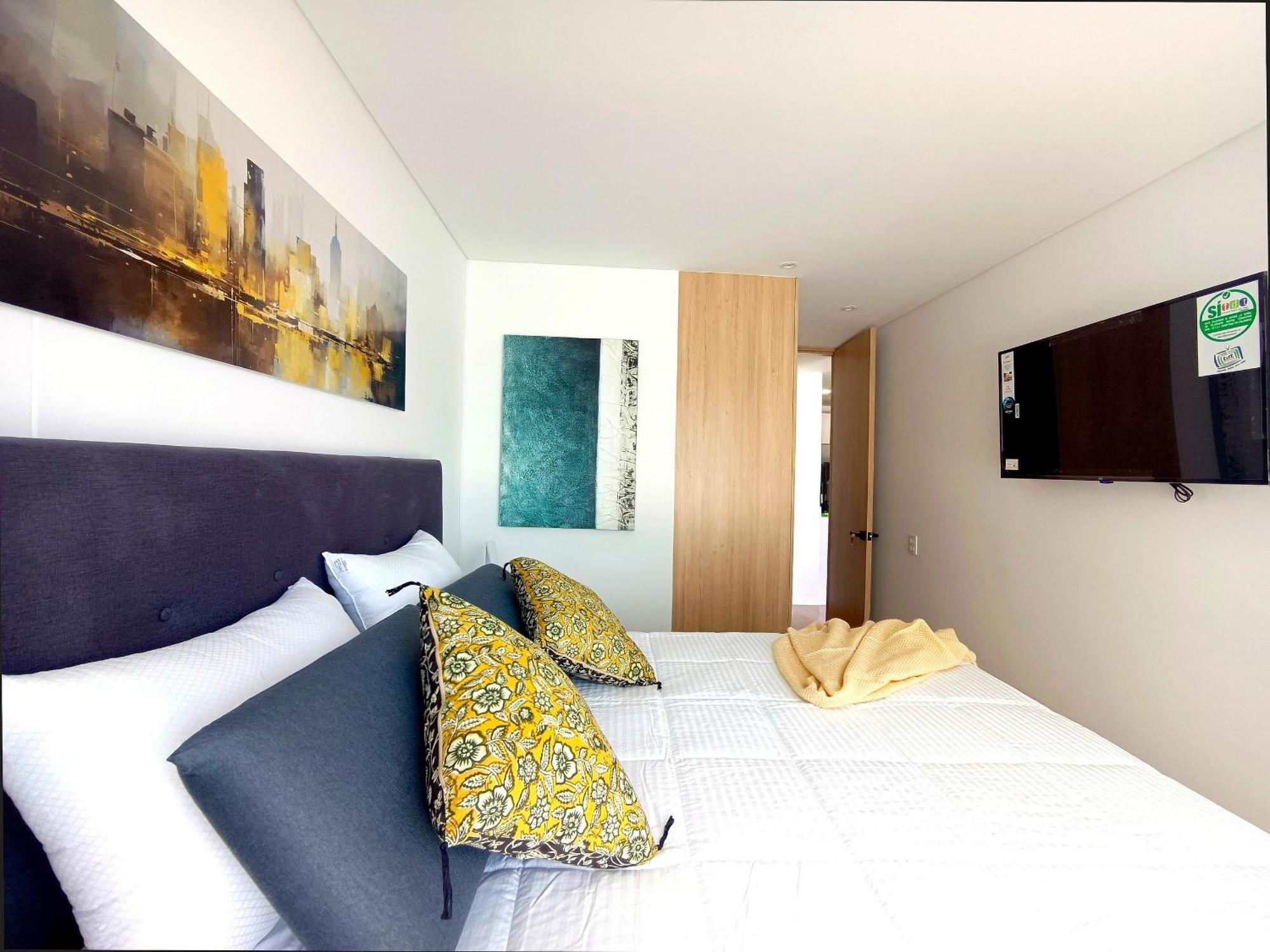 Apto 2 Hab, Balcon Privado, Parking, Wifi, Usaquen Apartment