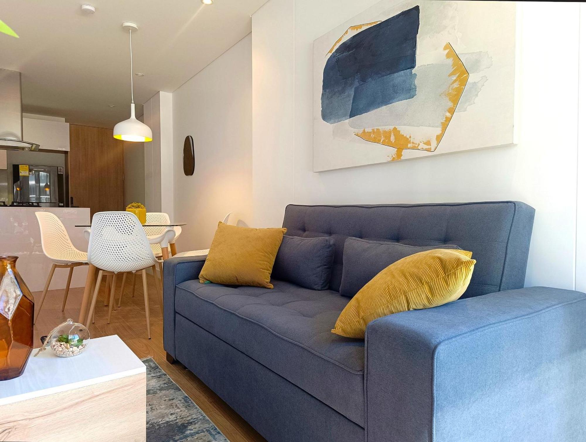 Apto 2 Hab, Balcon Privado, Parking, Wifi, Usaquen Apartment