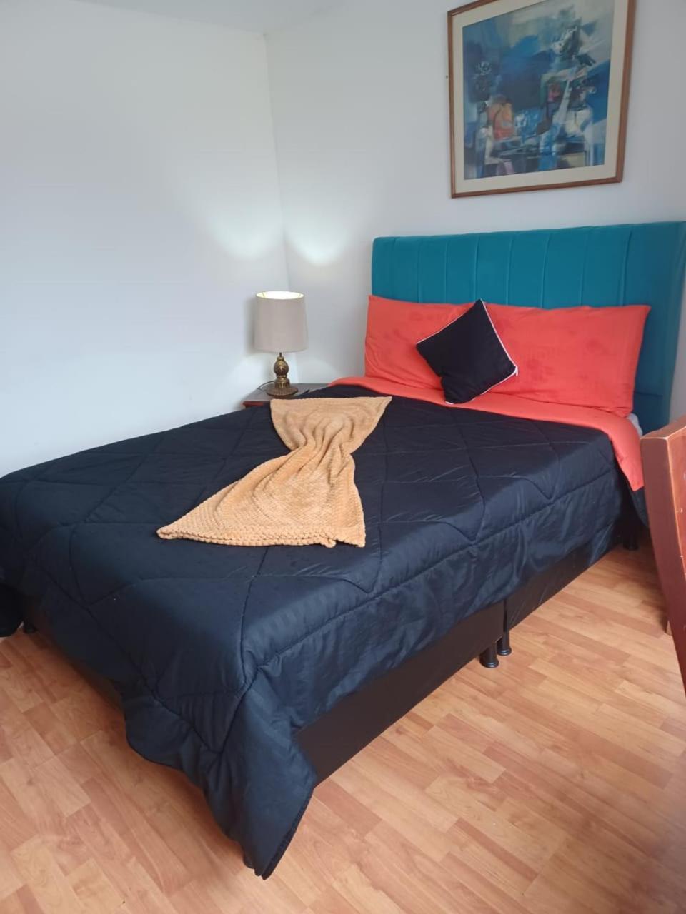 Hotel Sector De Corferias , Y , A 10 Cuadras Embajada Americana , Cerca Al , G 12 , Universidad Nacional , Aeropuerto A 2 Cuadras Estacion Ciudad Universitaria Marque-tresdiecisietecincoveintisieteveintiseistreintayuno Bogota