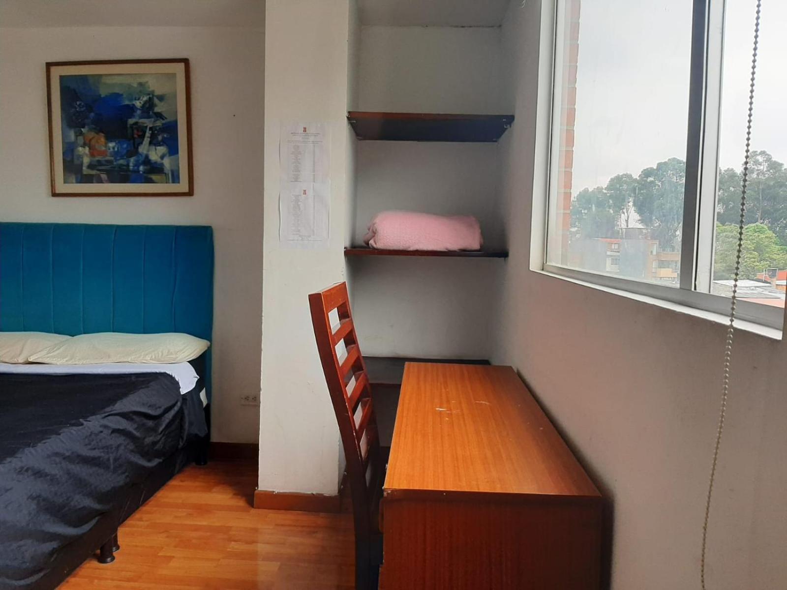 Hotel Sector De Corferias , Y , A 10 Cuadras Embajada Americana , Cerca Al , G 12 , Universidad Nacional , Aeropuerto A 2 Cuadras Estacion Ciudad Universitaria Marque-tresdiecisietecincoveintisieteveintiseistreintayuno *