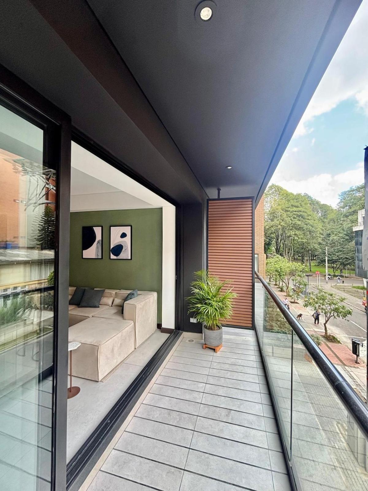 Moderno Parque El Virrey Apartment Bogota