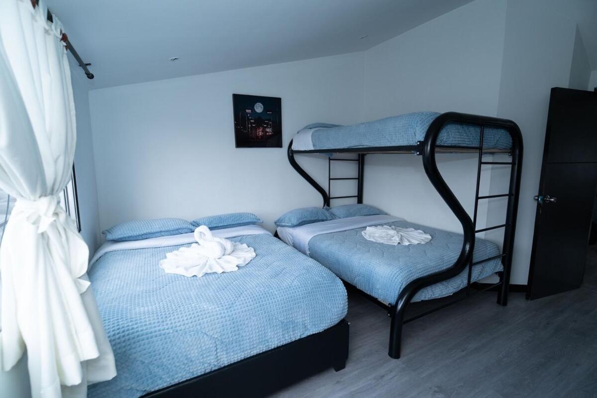 Holiday home Casa Grupos 5 Minutes Airport *
