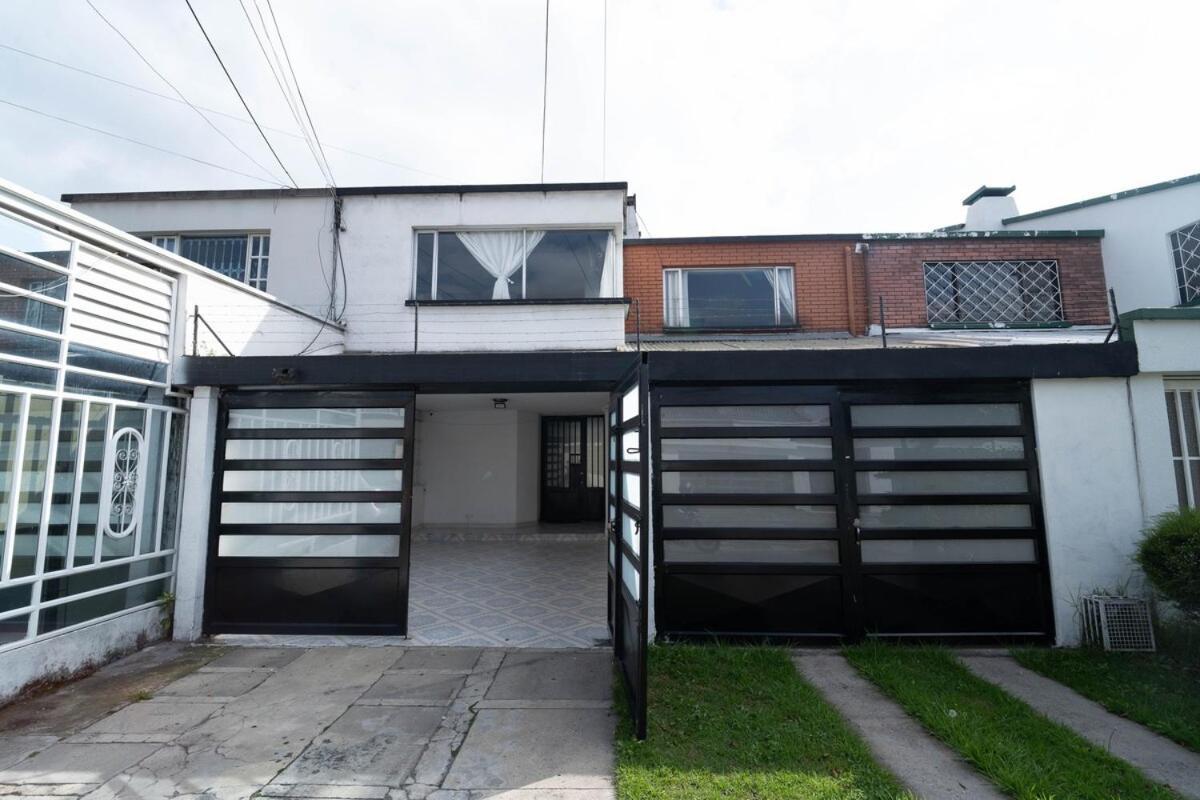 Casa Grupos 5 Minutes Airport Bogota