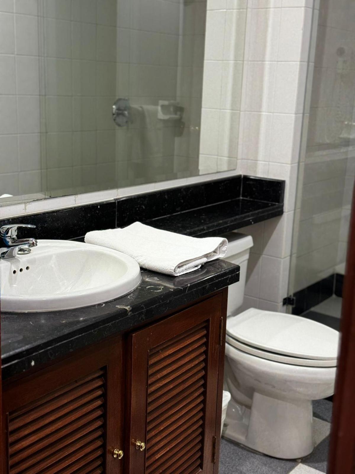 Cs Modern 1brs 512 Apartment Bogota