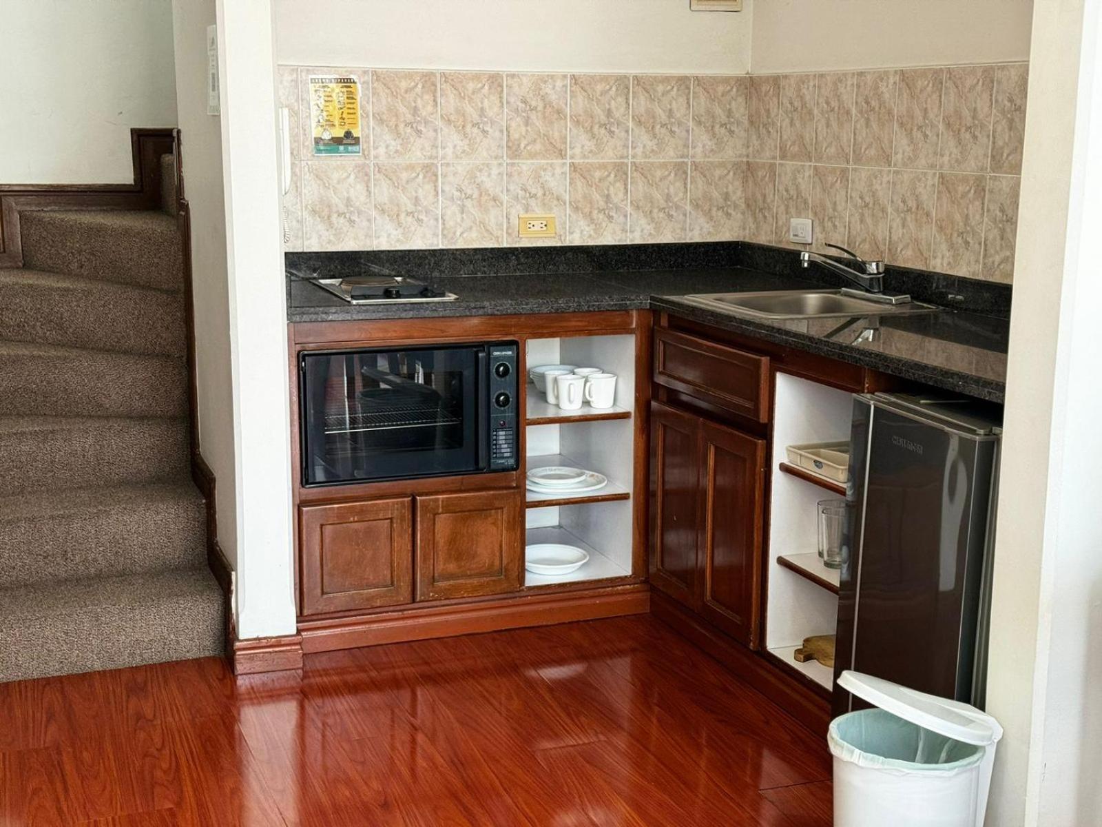 Apartment Cs Modern 1brs 512