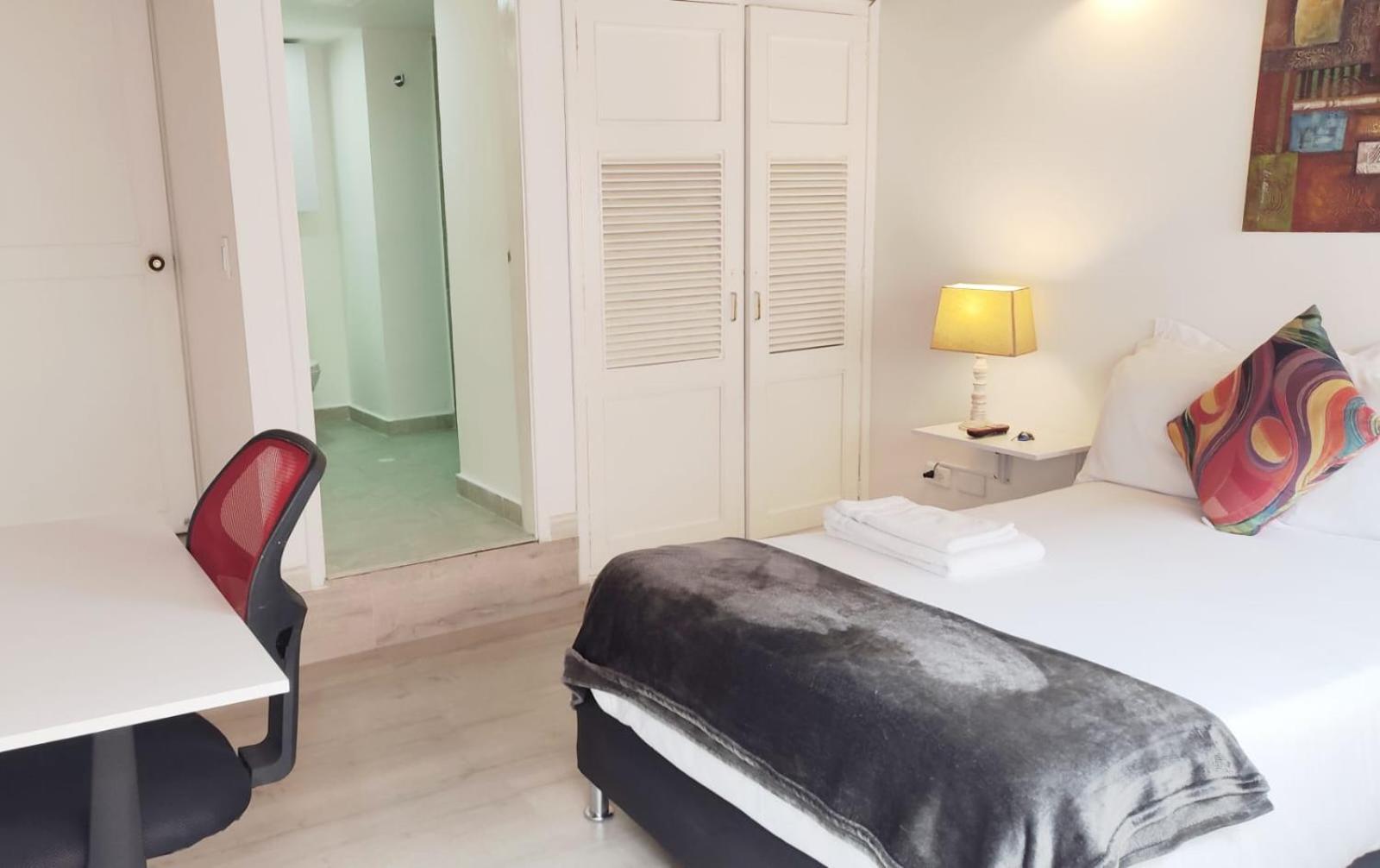 Homestay 1 Independiente Bano Y Balcon Privado Unicentro