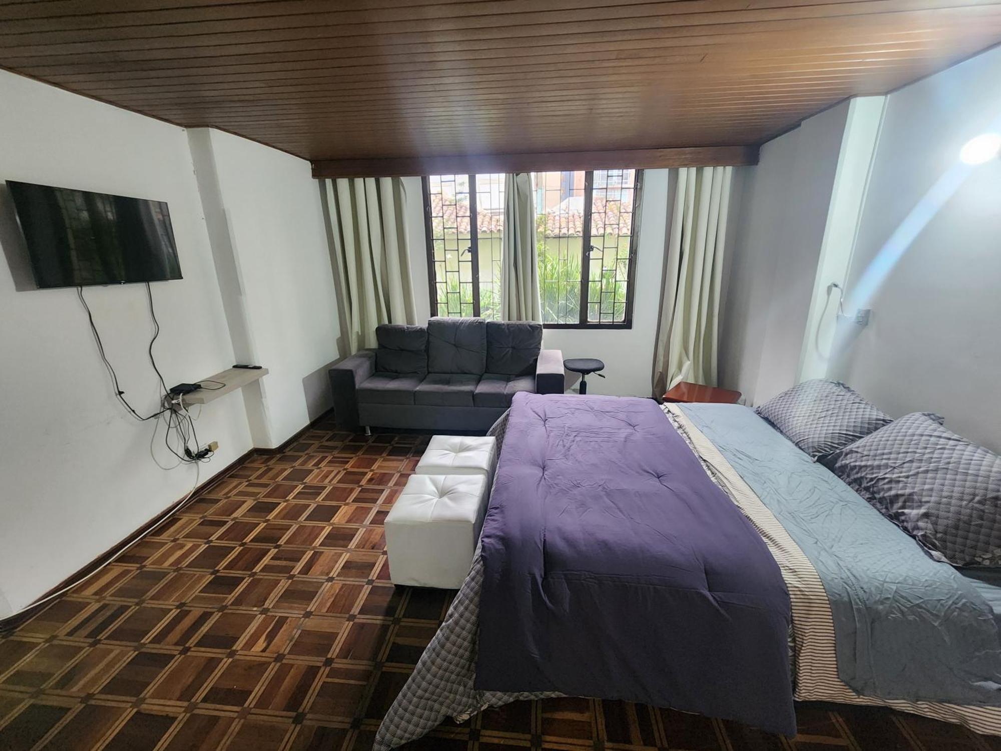 Amplio Apto En Zona Exclusiva Apartment Bogota