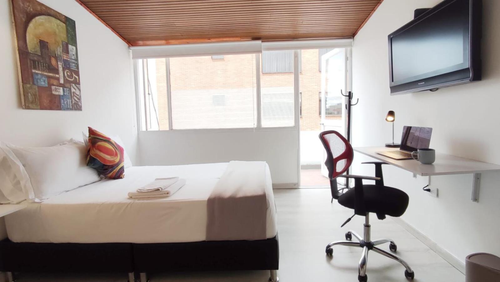 1 Independiente Bano Y Balcon Privado Unicentro Homestay
