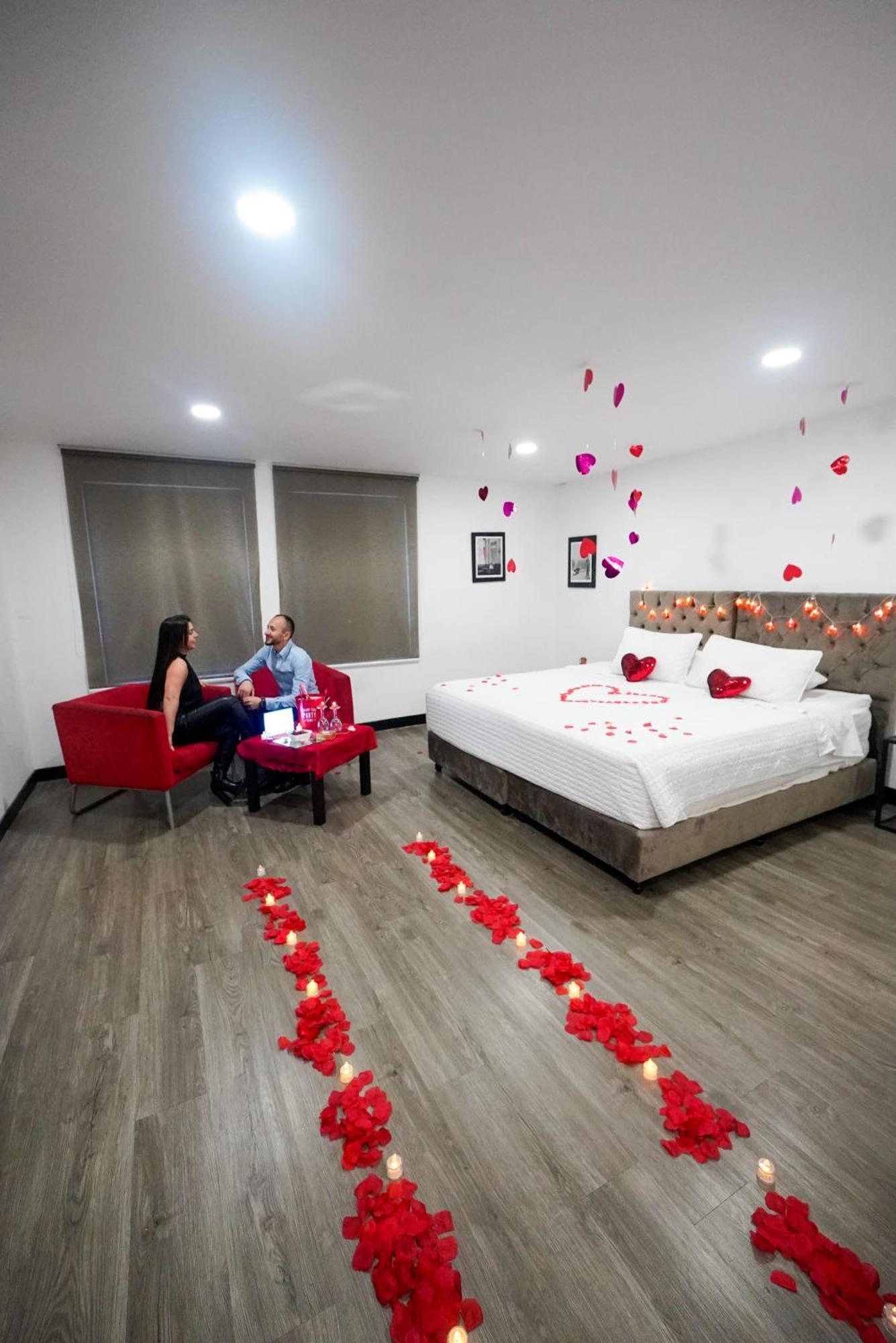 Gallery Urban Hotel *