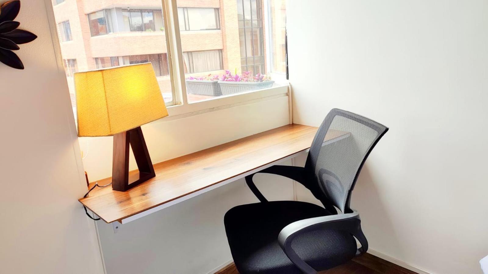 Homestay 7 Acogedora Bano Y Balcon Privado Bogota