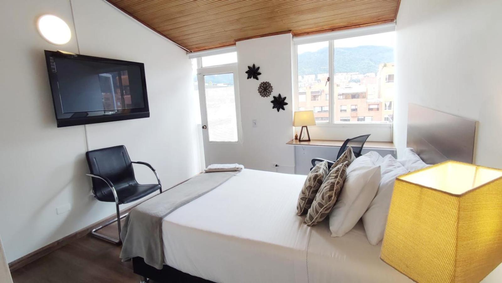 7 Acogedora Bano Y Balcon Privado Homestay Bogota
