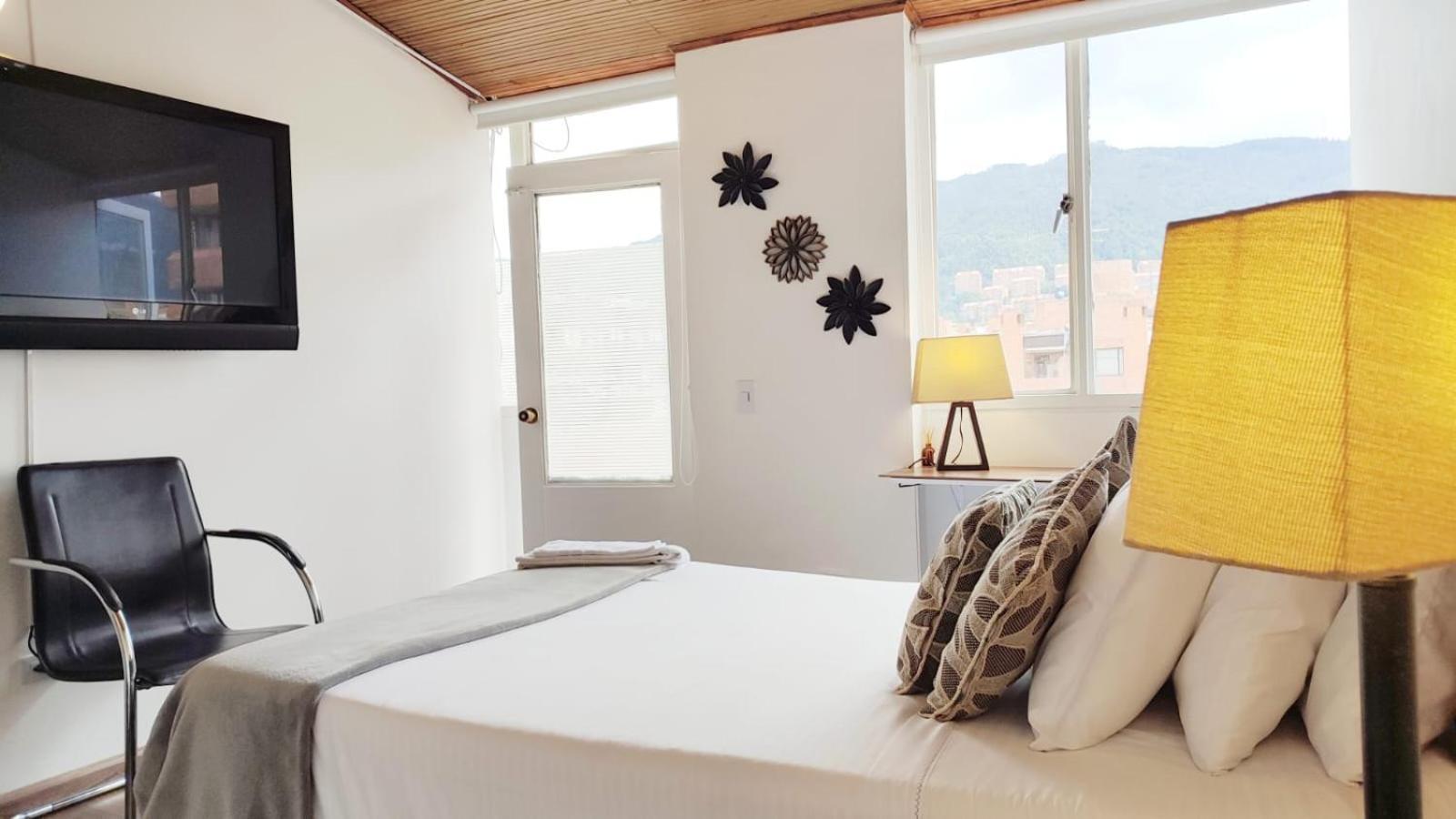 Homestay 7 Acogedora Bano Y Balcon Privado Bogota
