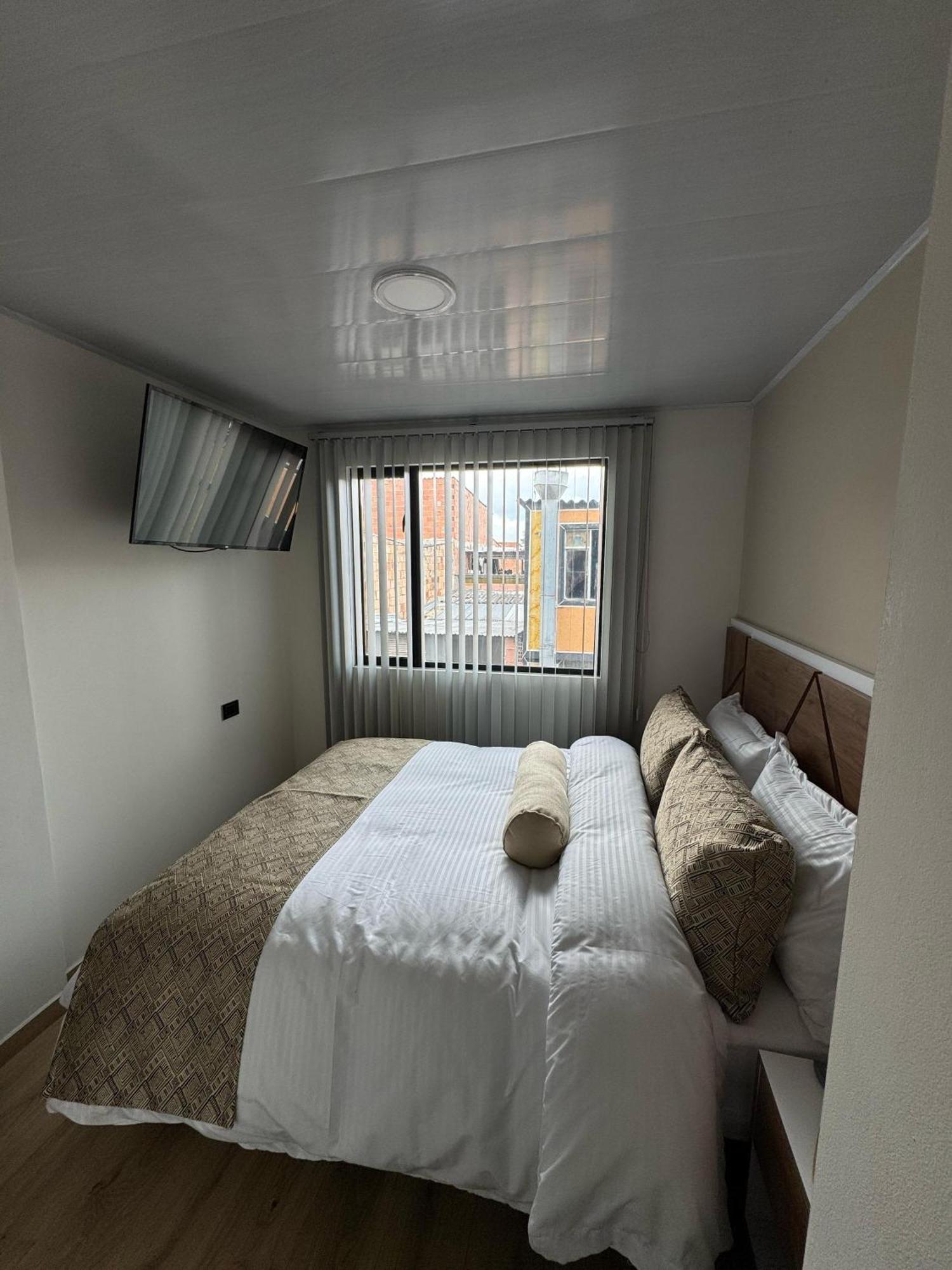 Habitacion Privada Cerca Al Aeropuerto Guest house *