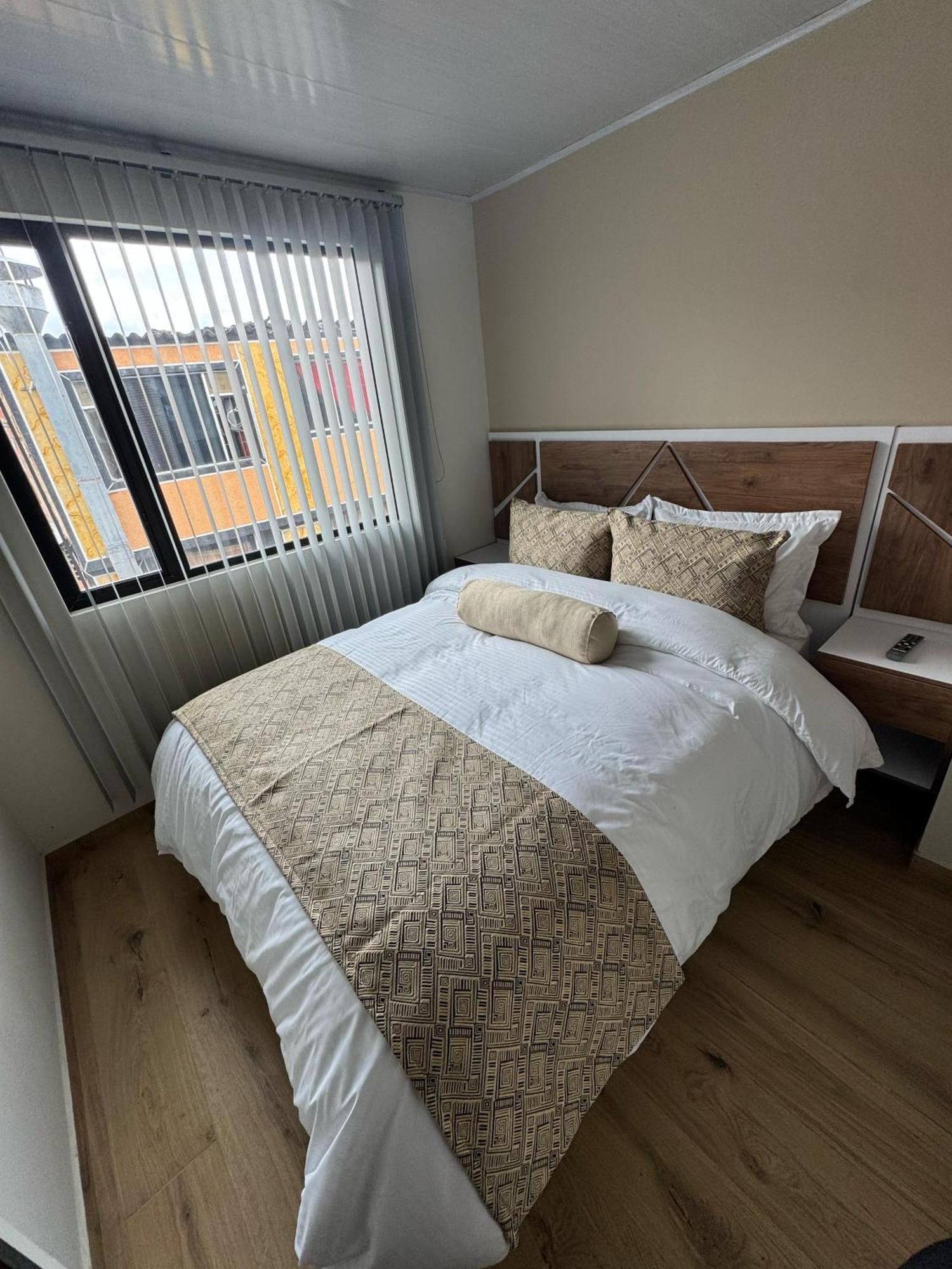 Habitacion Privada Cerca Al Aeropuerto Guest house