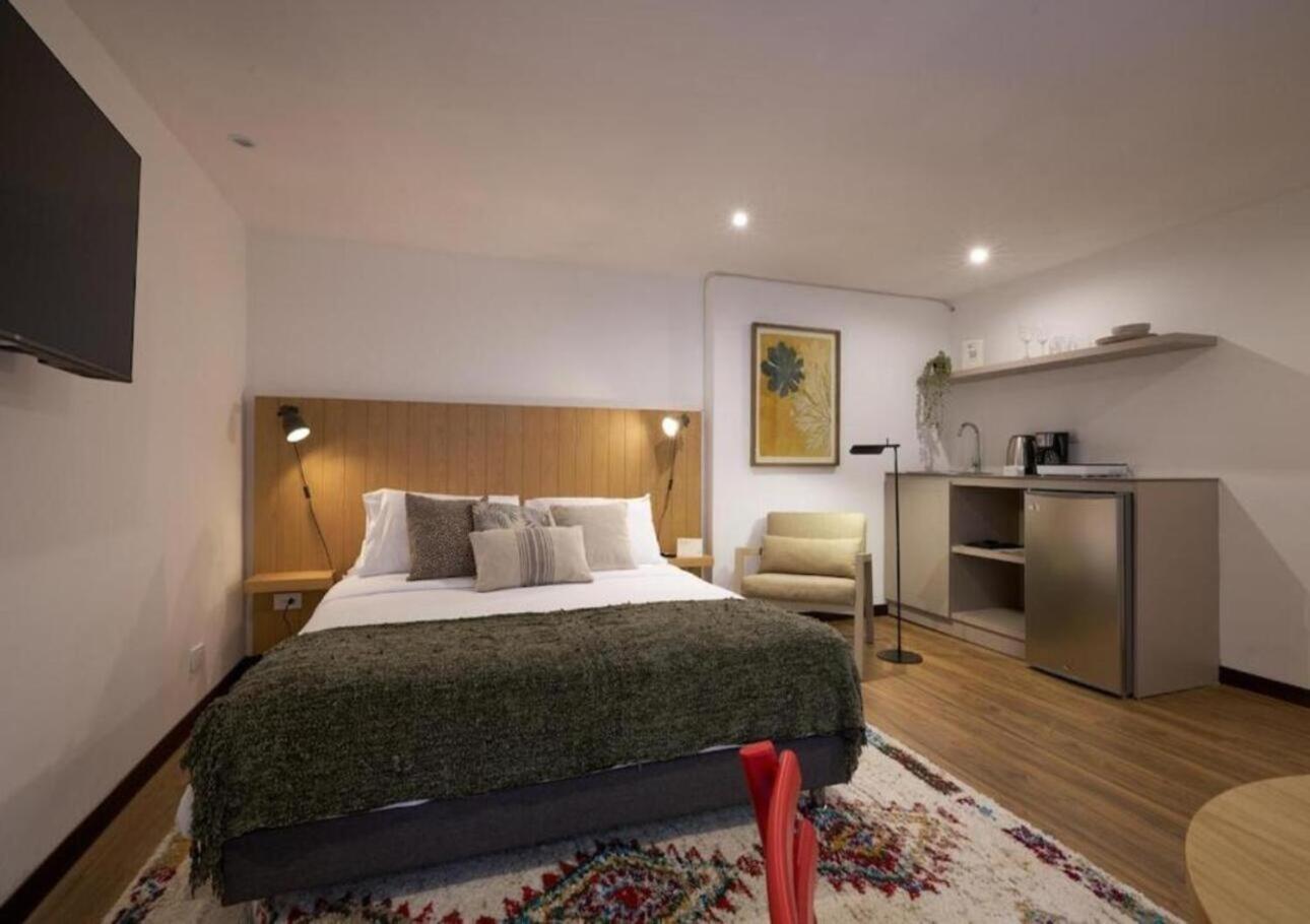 Stylish Loft Ideal For Couples & Work 105 Apartment *