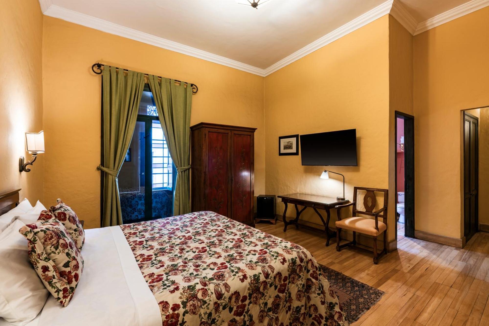 Hotel De La Opera Bogota