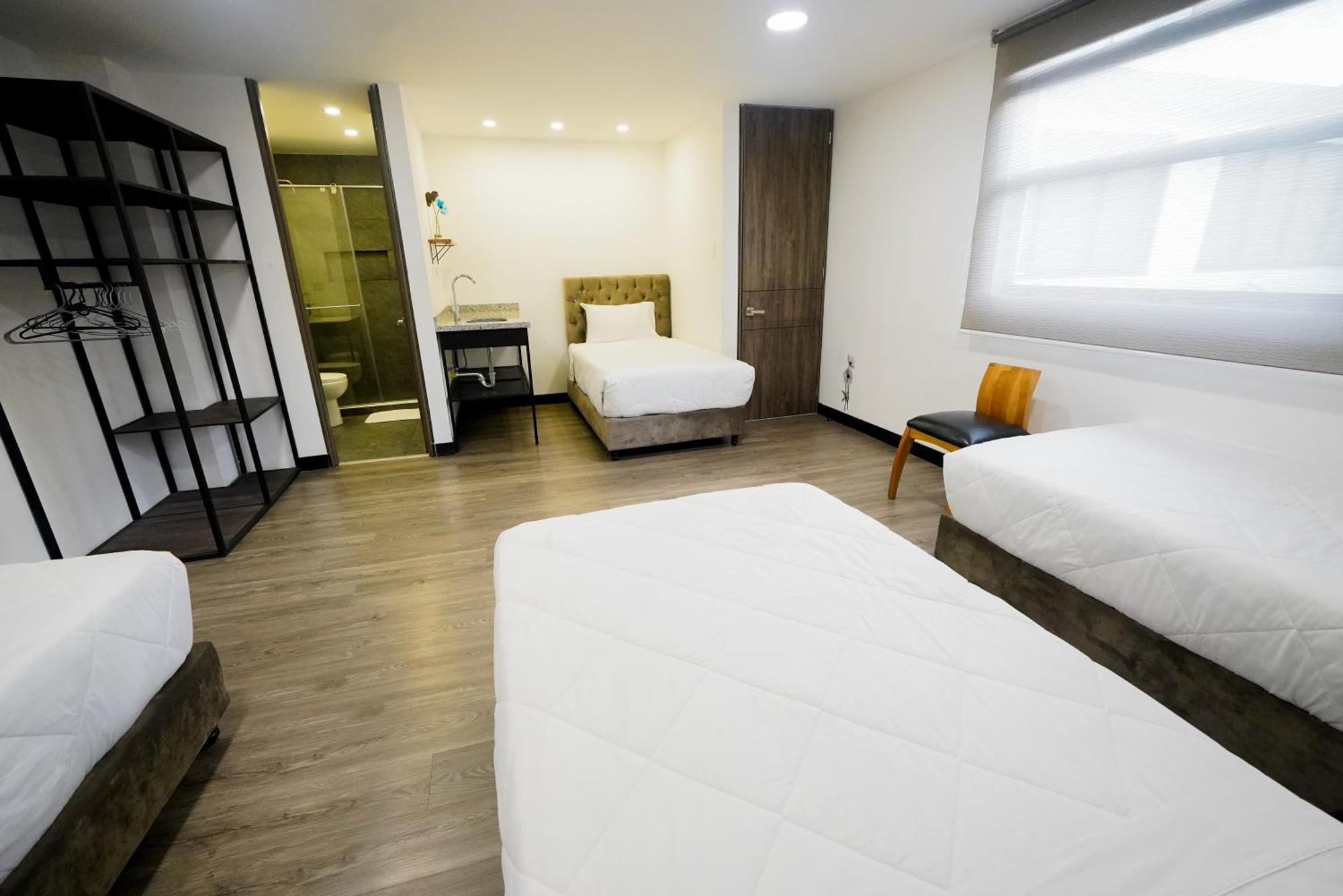 Gallery Urban Hotel *