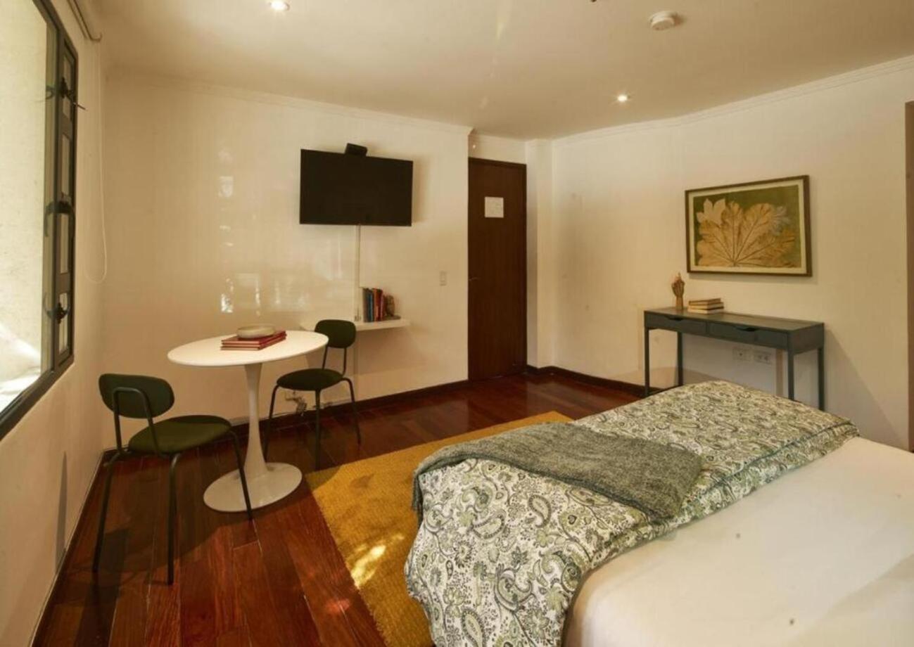 Apartment Design & Comfort In Zona G 101