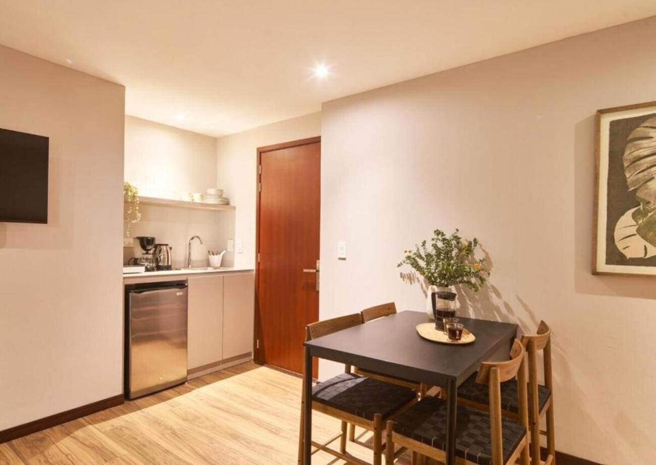 Balcony Retreat In Gourmet Heart 205 Apartment Bogota