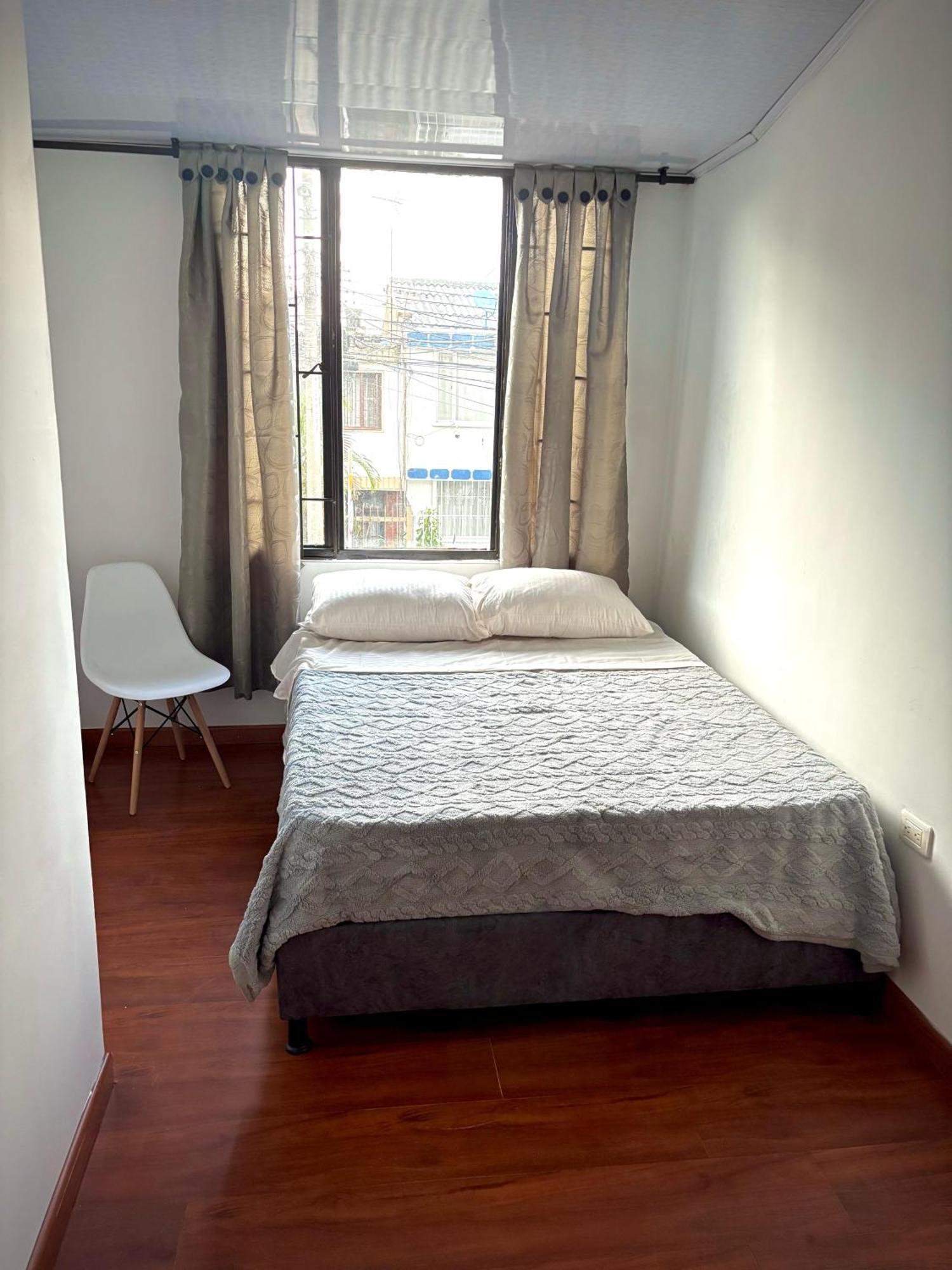 Kuyay Yachi Guest house