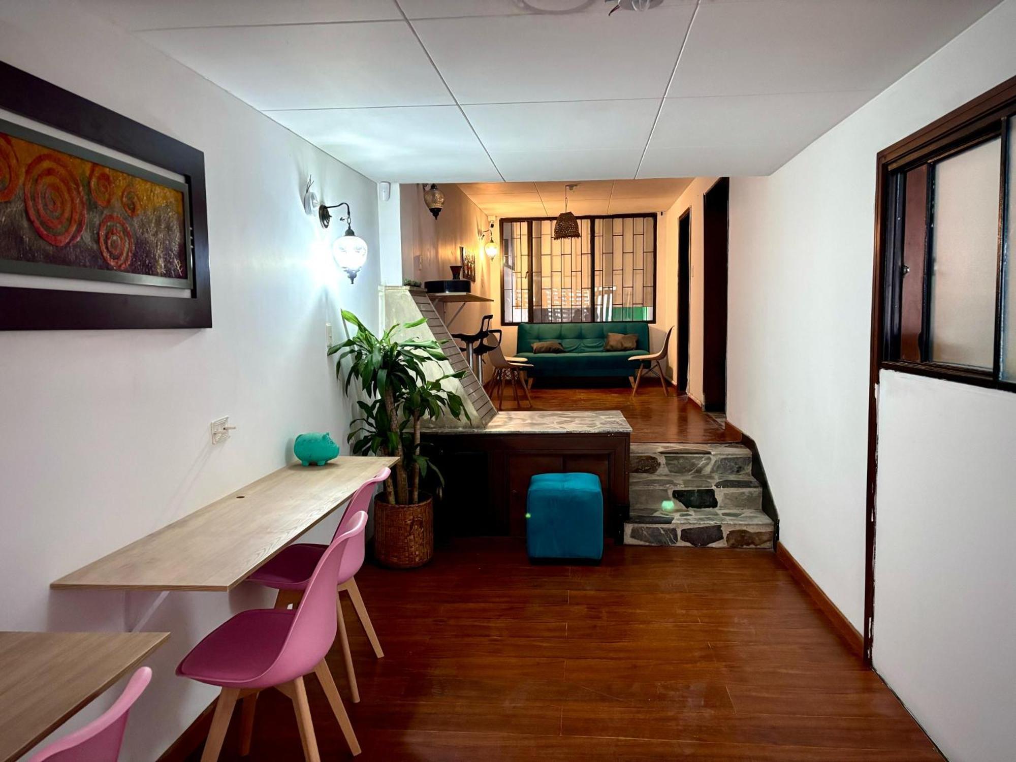 Kuyay Yachi * Bogota