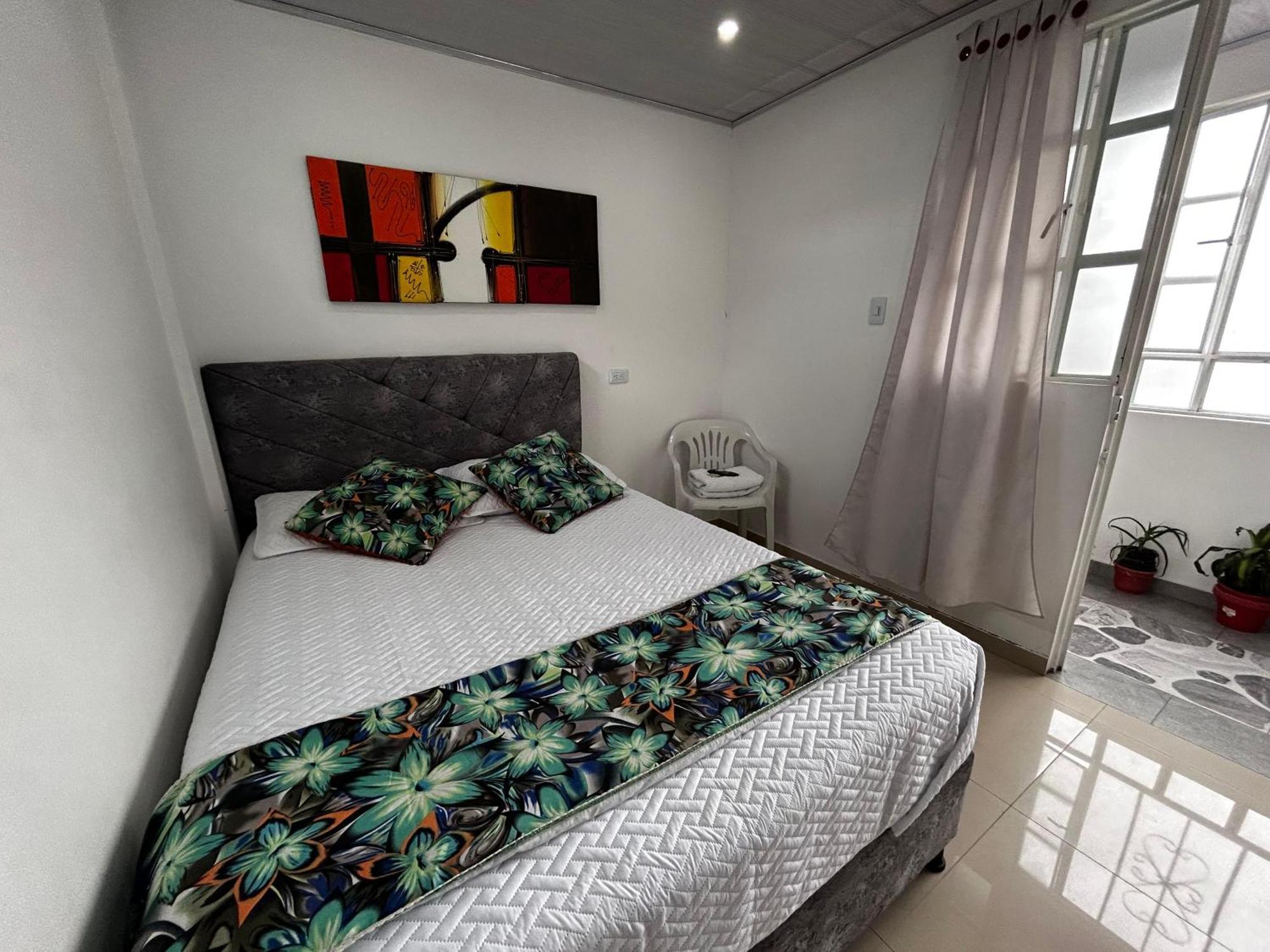 A Con Bano Privado Guest house