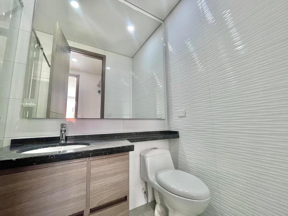 Apartment 85 Street Fancy Elegant Double Acom Andino