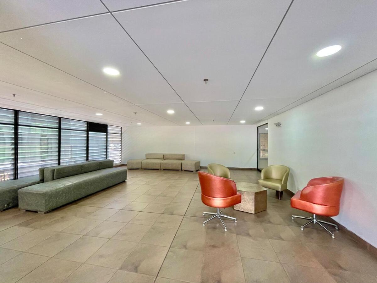 New Cozy And Modern Gym Coworking Terrace Bogotá