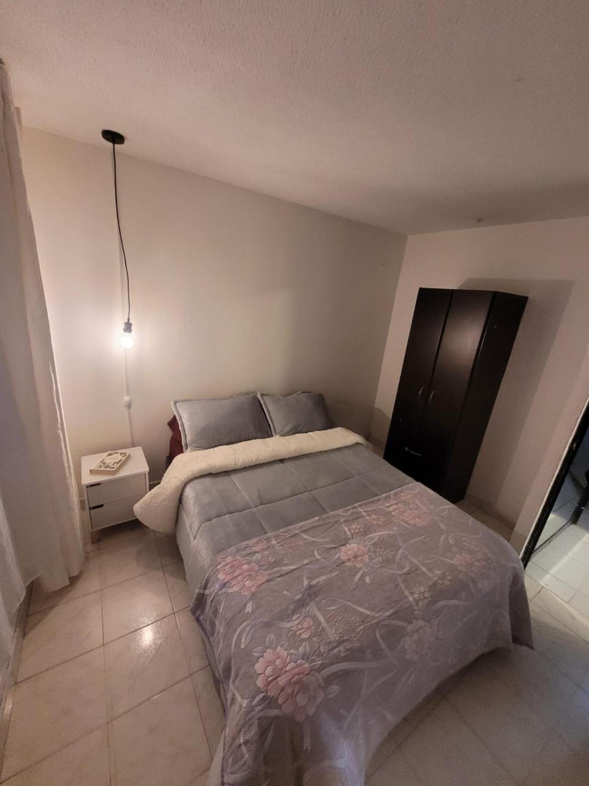 Encantador De 2 Habitaciones, Cerca Centro Bogota, Apartamento *