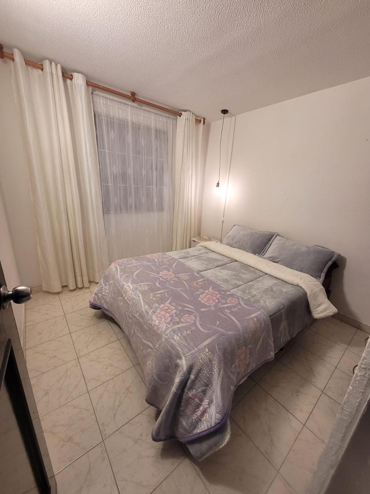 Apartamento Encantador De 2 Habitaciones, Cerca Centro Bogota, *