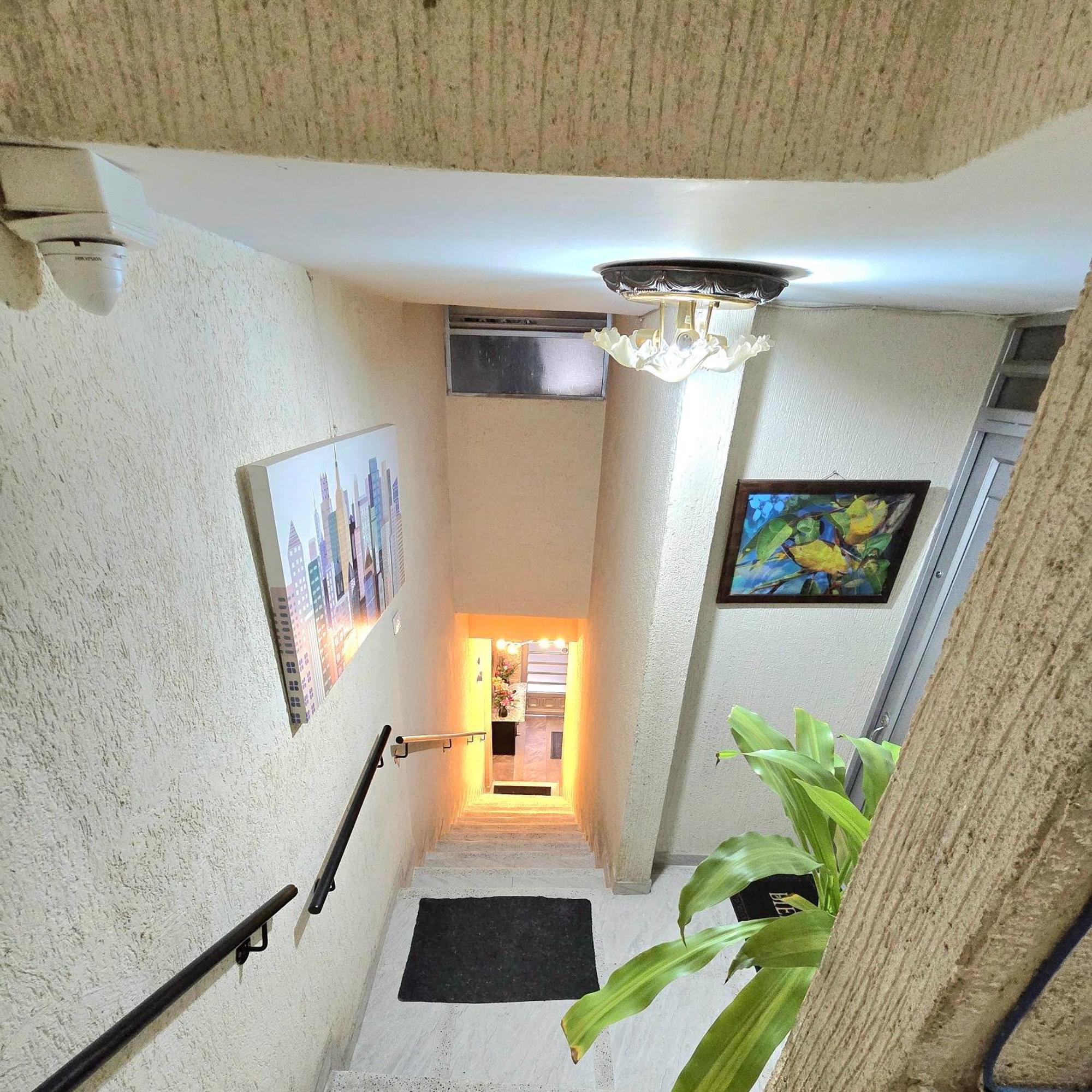 Apartamento 302, Amoblado Cerca Al Aeropuerto El Dorado