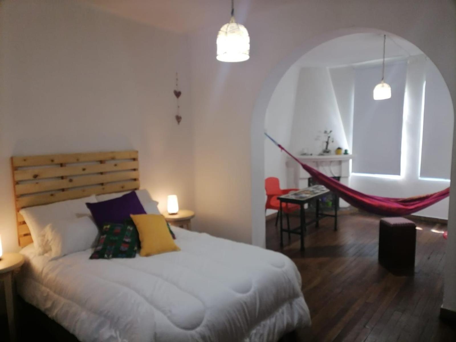 Homestay Amplia Y Acogedora En Bogota