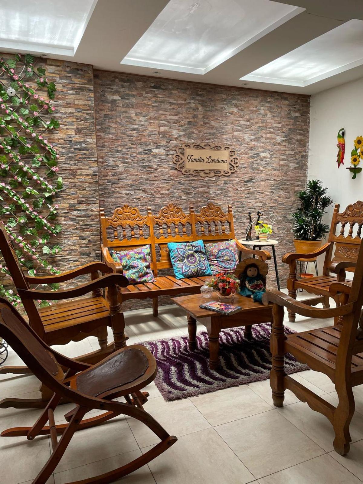 Familia Lombana Guest house Bogota