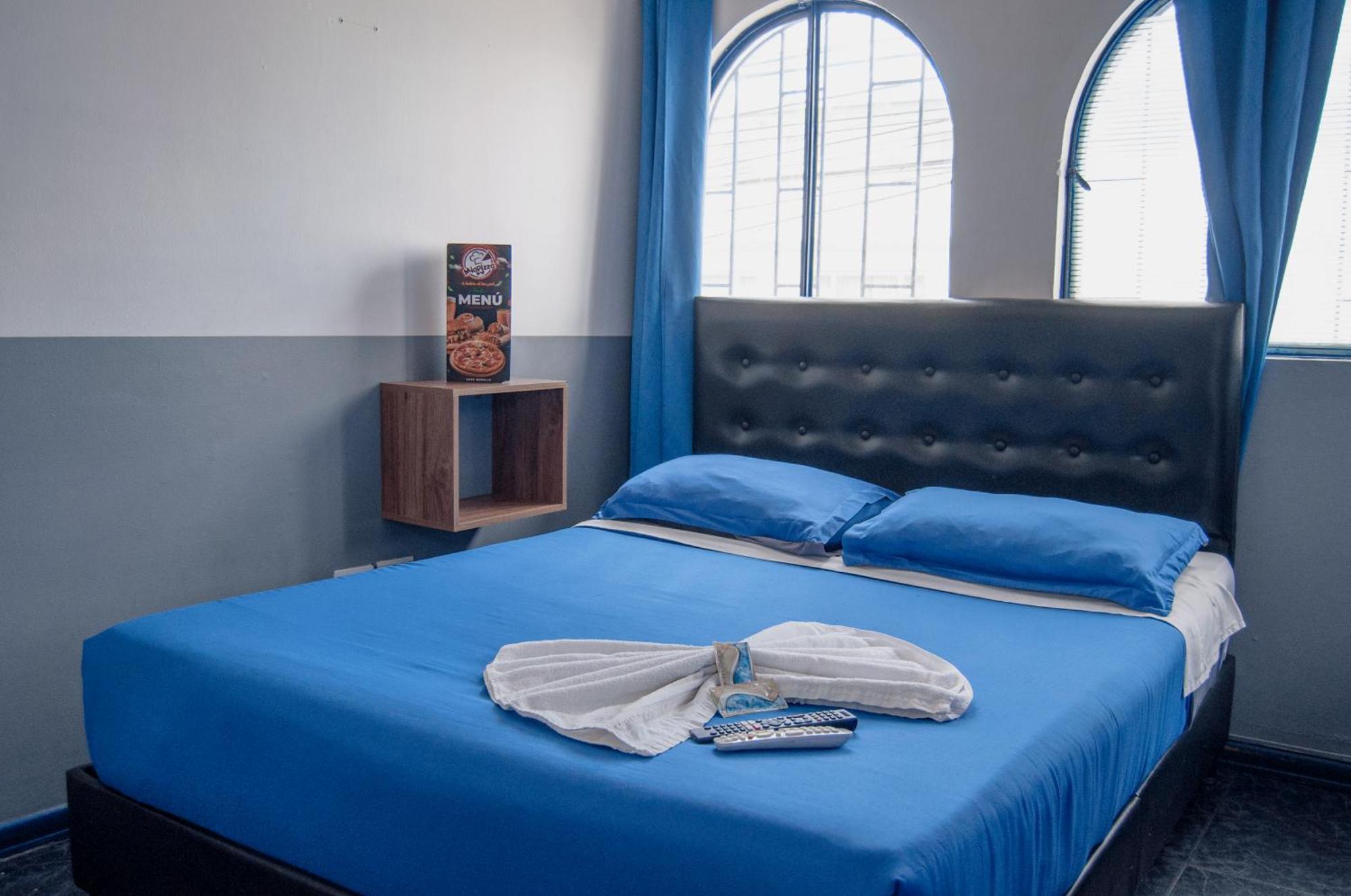 Airport Azul Guest house