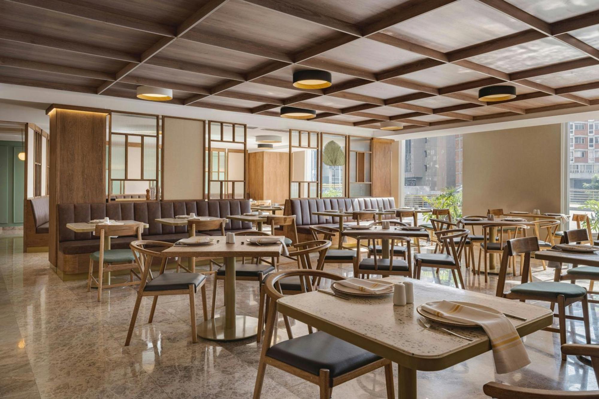 Four Points By Sheraton Tequendama, *