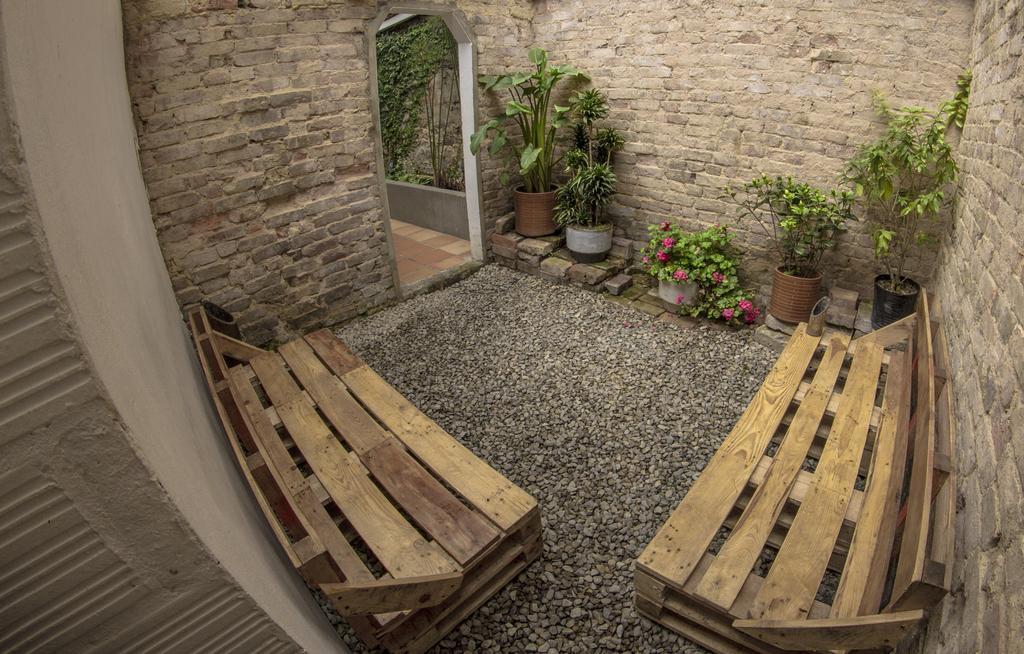 Explora Hostel *