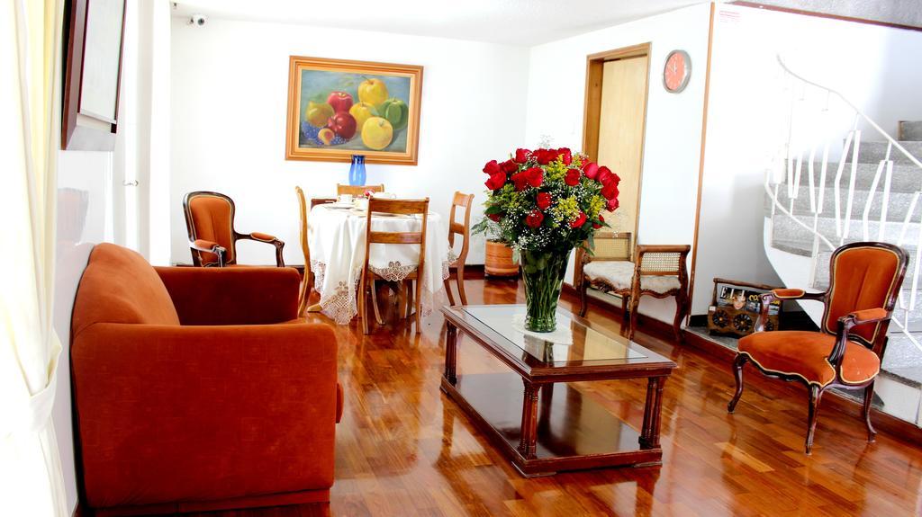 Casa Lozano Bed & Breakfast 3*