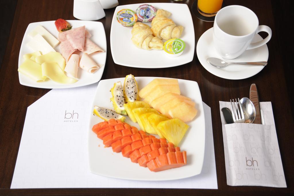 Hotel Mercure Bh Zona Financiera 4*
