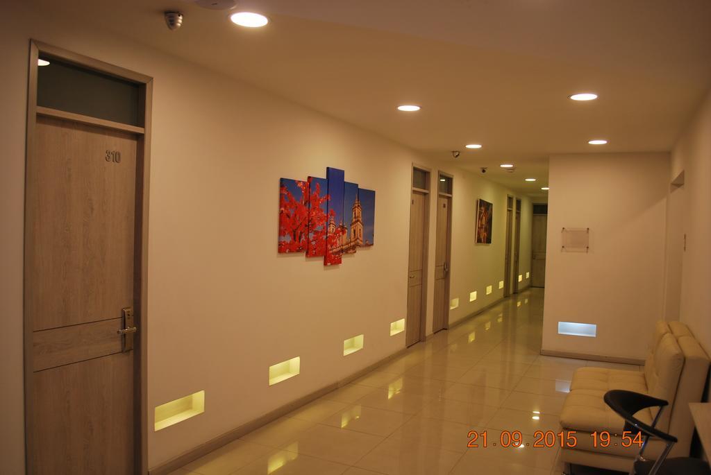 Econohotel 3*