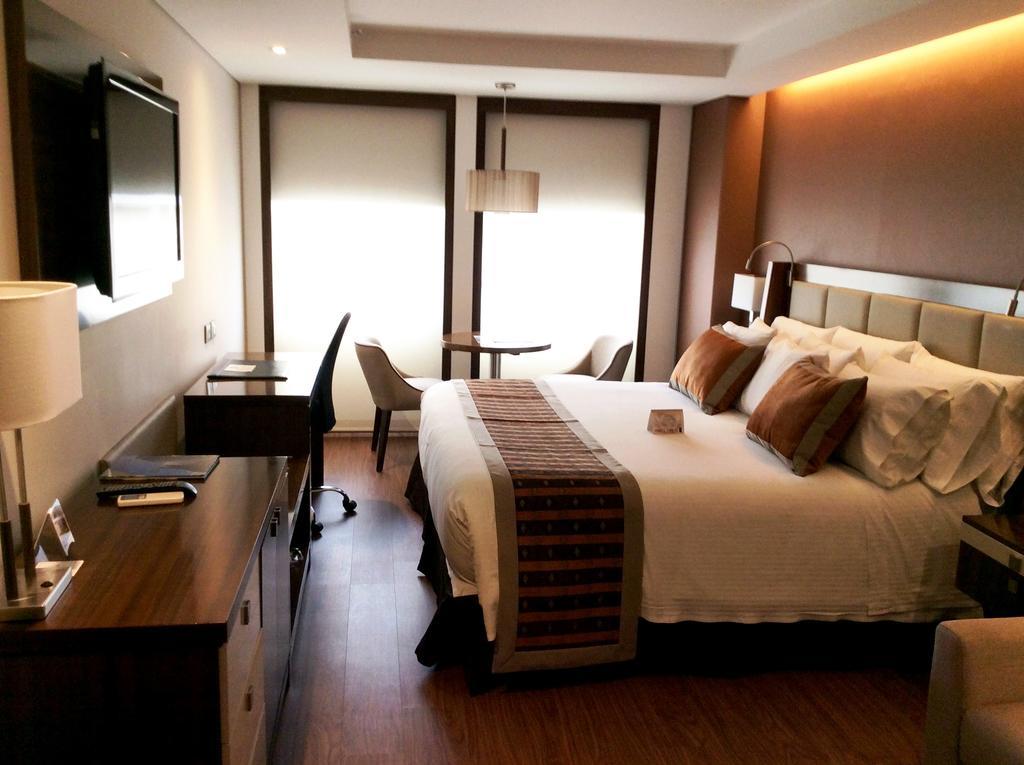 Dann Carlton 5* Bogota
