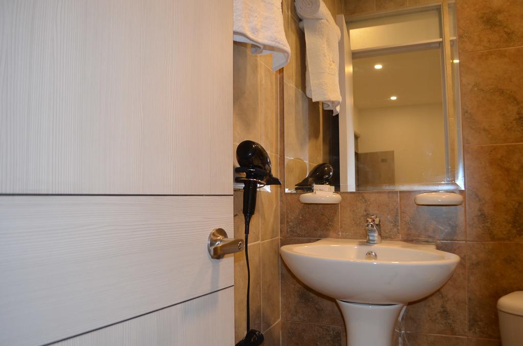 Econohotel 3* Bogota