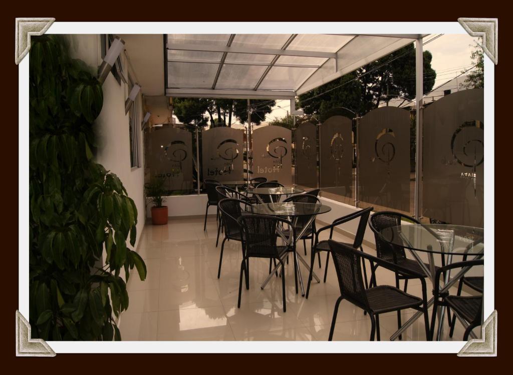 Dorado Plaza Hotel
