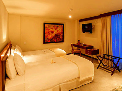 Blue Hotel