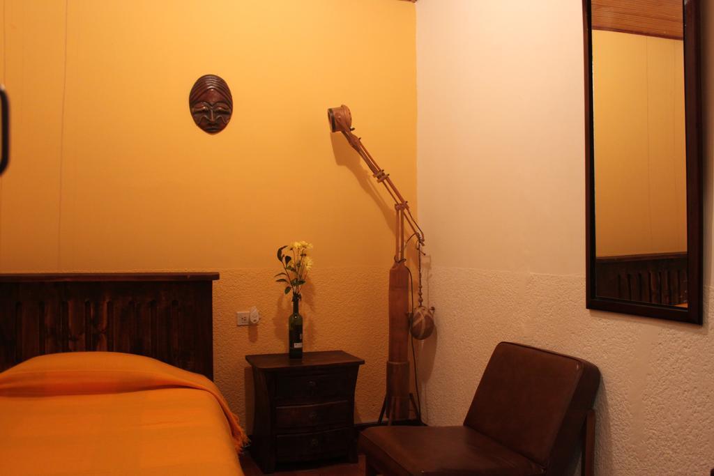 Iku Backpackers * Bogota