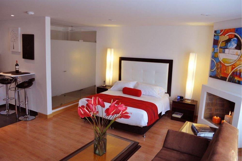 Hill House Usaquen 4*