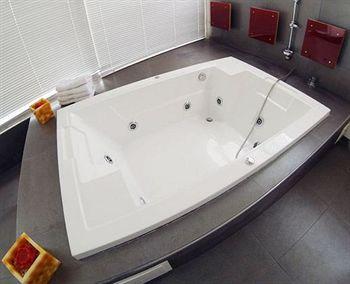 Hotel Bog Expo Museo 3*